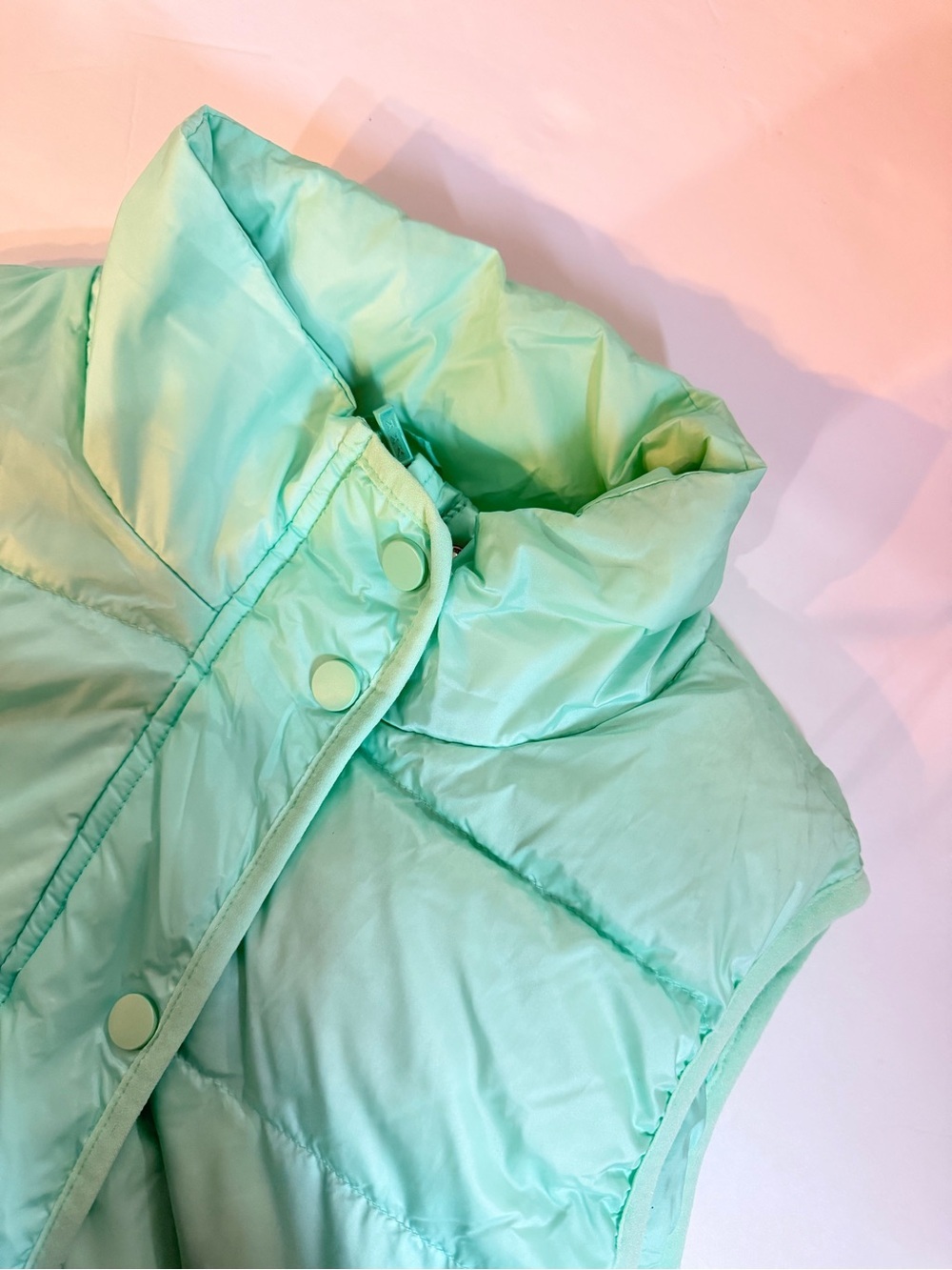 J. McLaughlin Quilted Puffer Vest Size Large Mint Green Goose Down Feathers